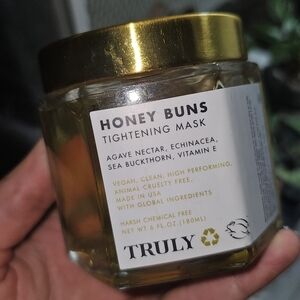 Truly Honey Buns Tightening Mask